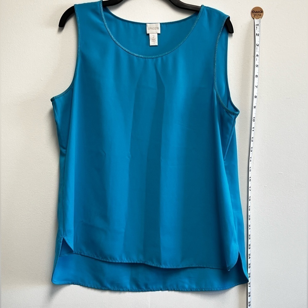 CHICOS Basic sleeveless Tank. Blue Coastal Grandma